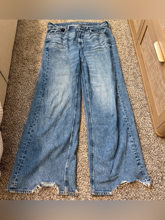 American Eagle Outfitters Denim - Women’s American Eagle Outfitters Super High Rise Baggy Wide Leg Denim size 8